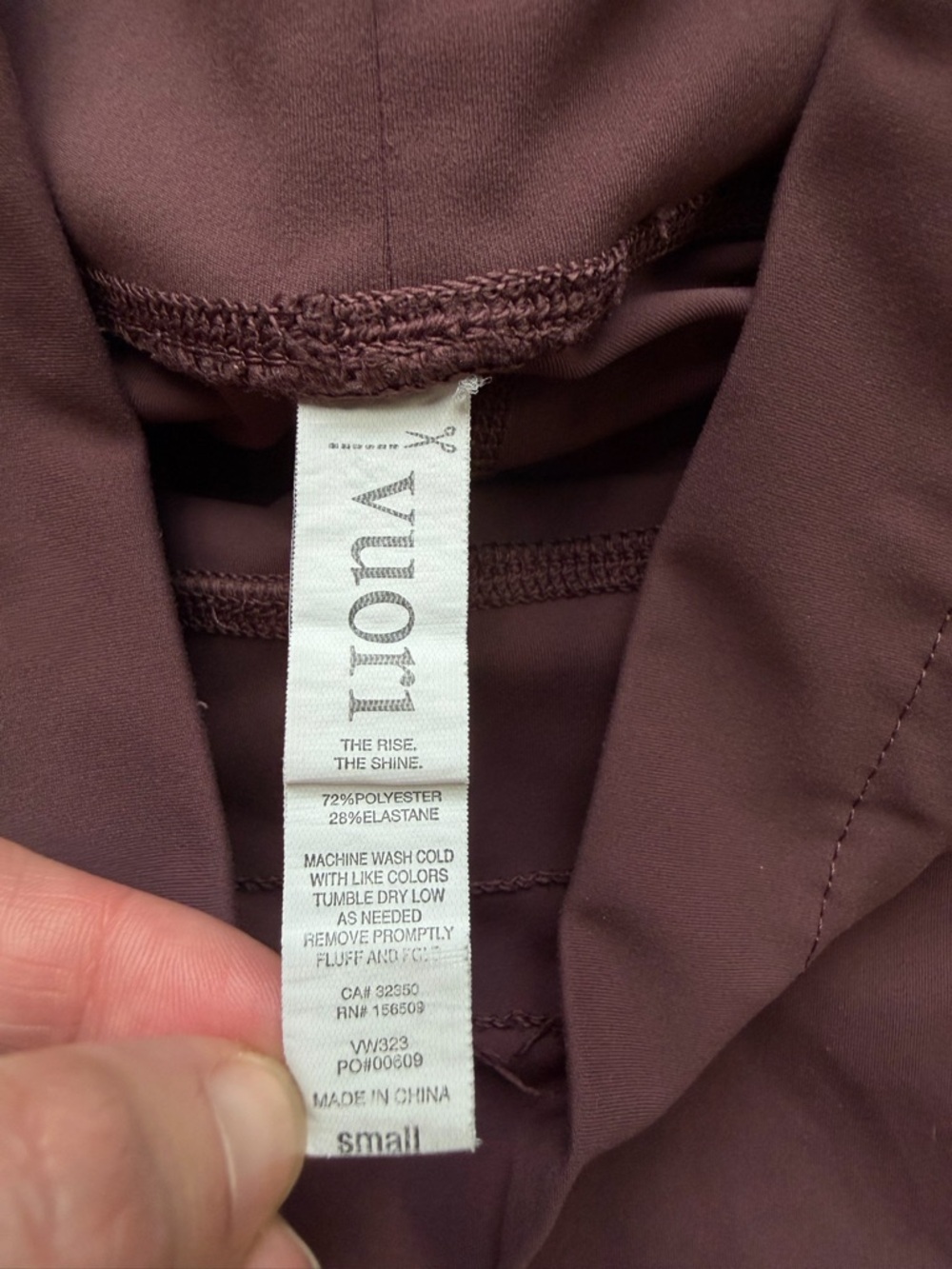 Vuori Daily Leggings Women’s Small High Rise 7/8 Drawstring Leggings / Joggers - Picture 2 of 8